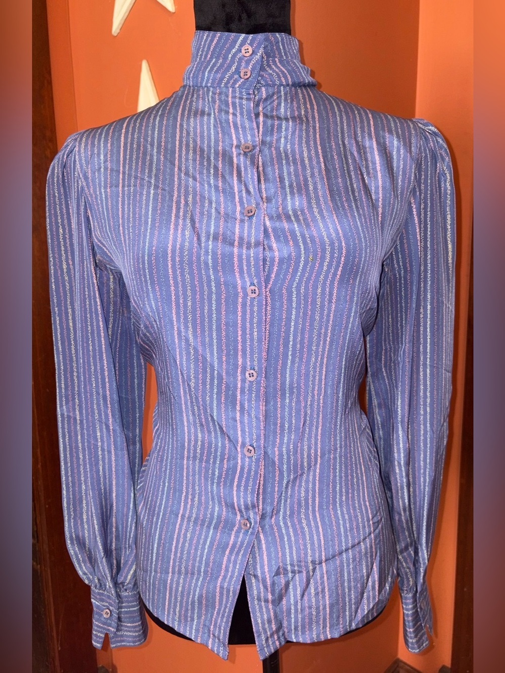 %100 silk vintage Blue Striped Button-Up Blouse